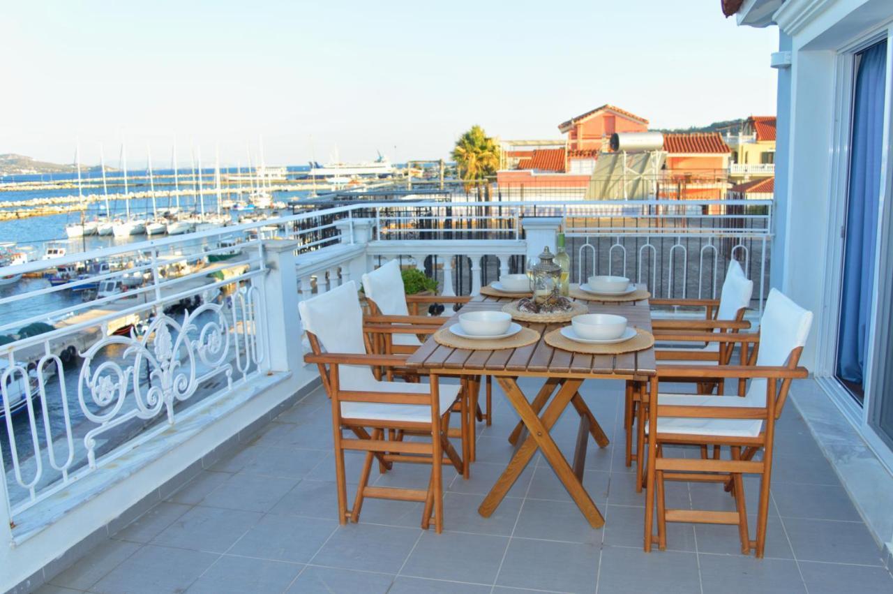 Apartament La Maison Bleue Lixouri Zewnętrze zdjęcie
