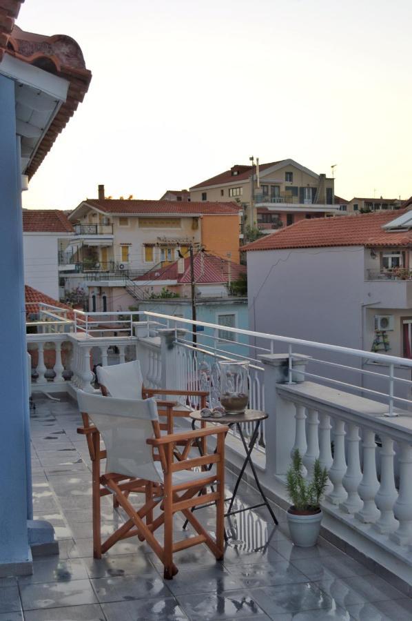 Apartament La Maison Bleue Lixouri Zewnętrze zdjęcie